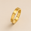 Amora Ring